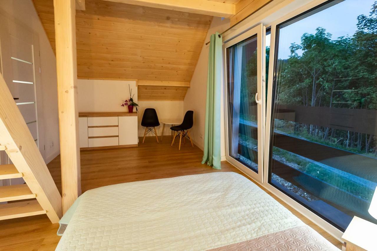 Apartament Podmagura シュチルク エクステリア 写真